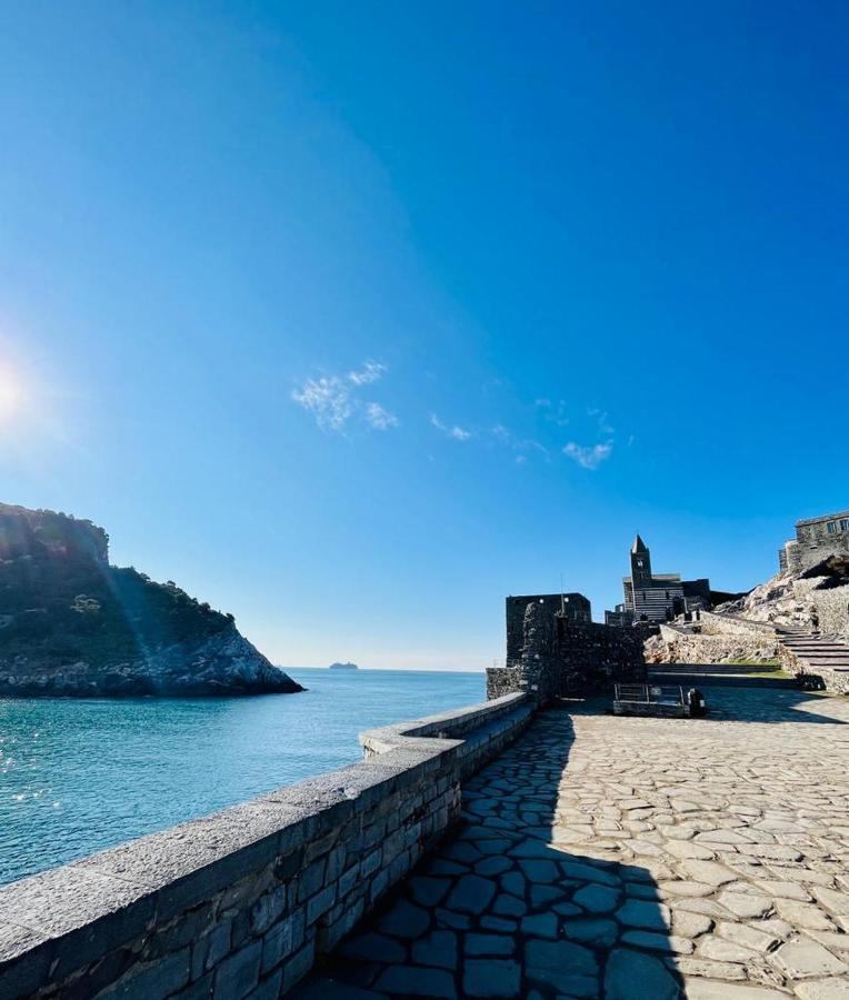 Vittoria 19 Lägenhet Porto Venere Exteriör bild